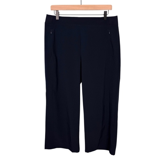 Chico's Wide Leg Pull On Cropped Pants Navy Blue Lightweight Zip Pockets - Picture 1 of 8